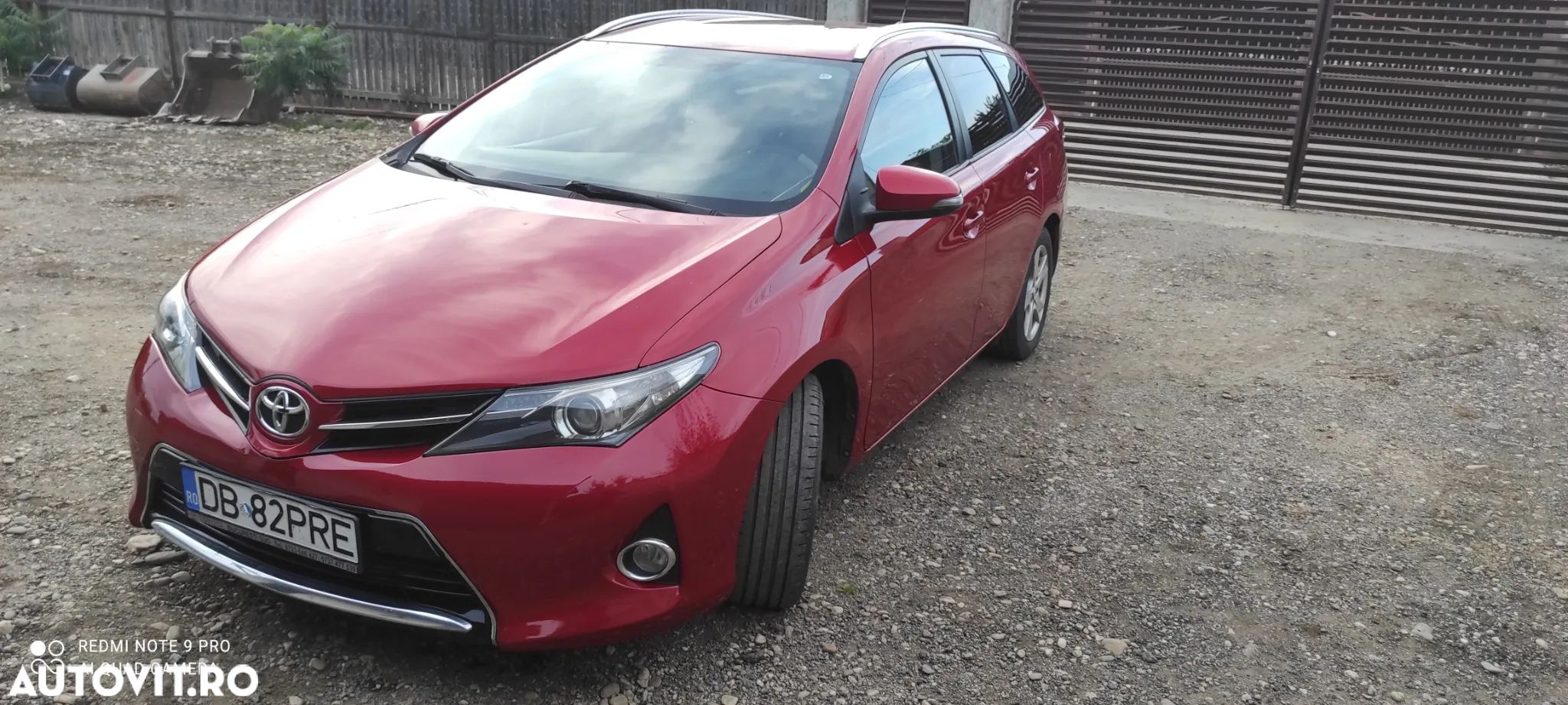 Toyota Auris - 1