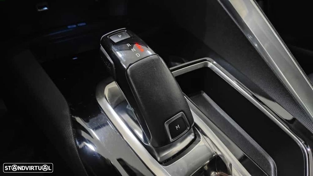 Peugeot 3008 1.2 PureTech Allure EAT8 - 35