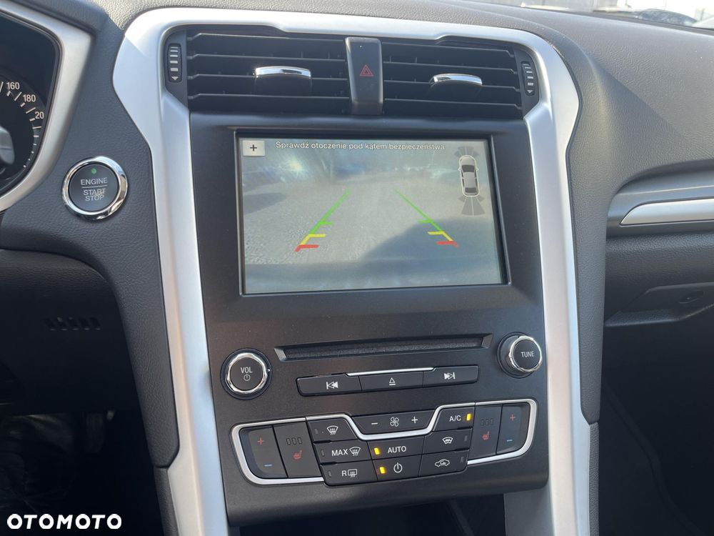 Ford Mondeo 2.0 TDCi Titanium PowerShift - 11