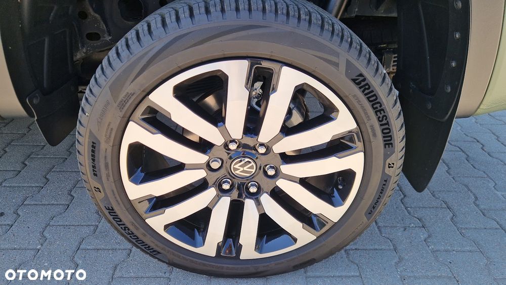 Volkswagen Amarok 3.0 V6 TDi 4MOTION Style - 26