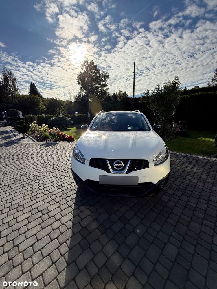 Nissan Qashqai 2011 photo 3