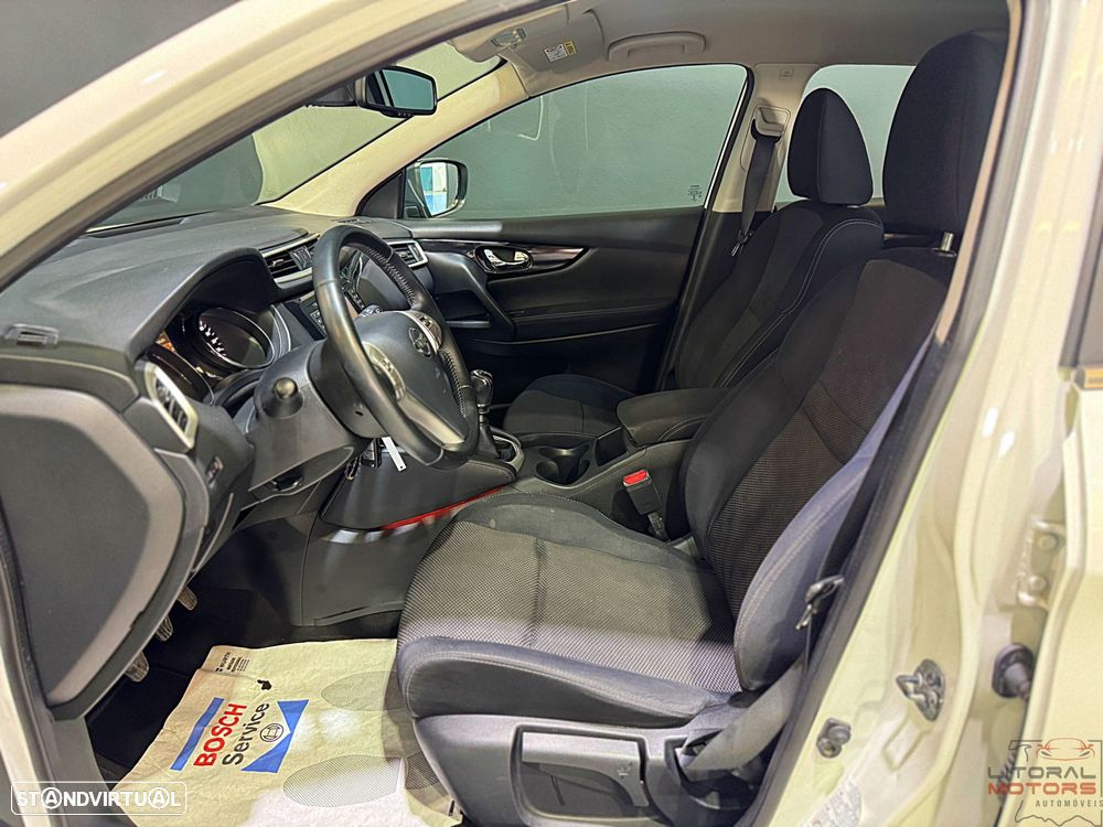 Nissan Qashqai 1.5 dCi N-Connecta - 14