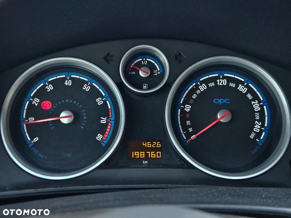 Opel Astra OPC - 9