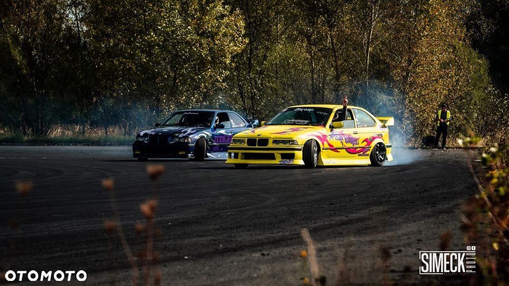 BMW Seria 3 328i - 7