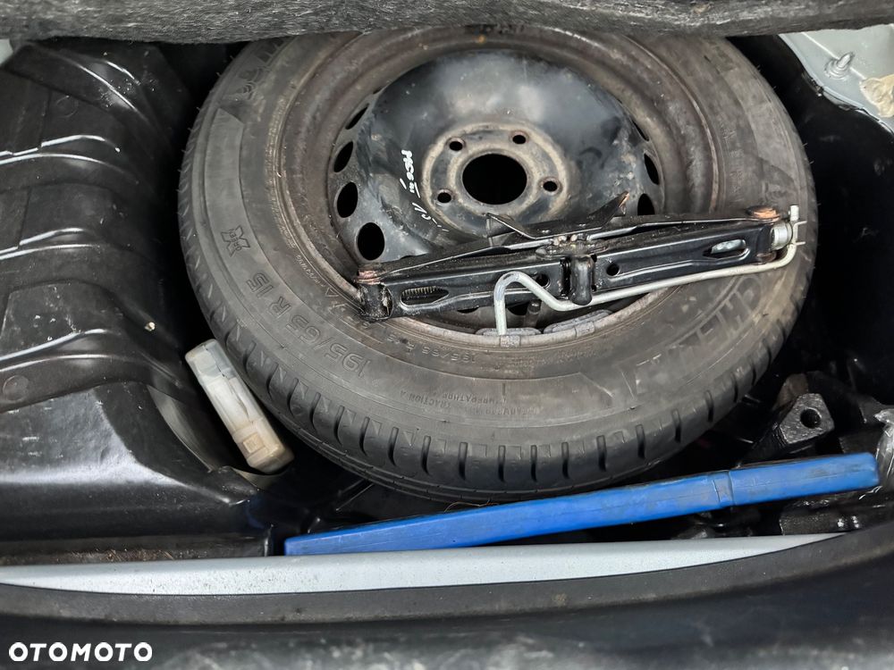 Renault Megane 1.6 16V 110 Dynamique - 8