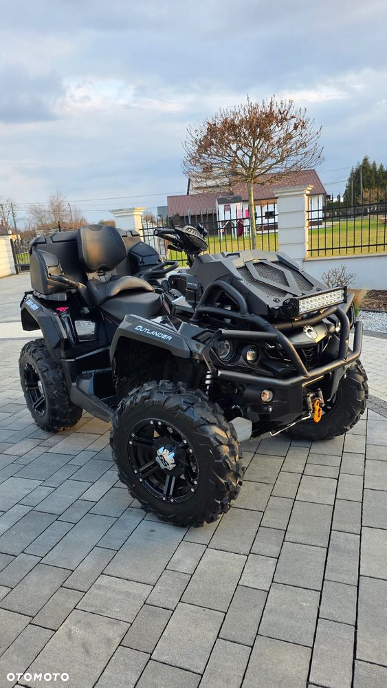 Can-Am Outlander Max - 1