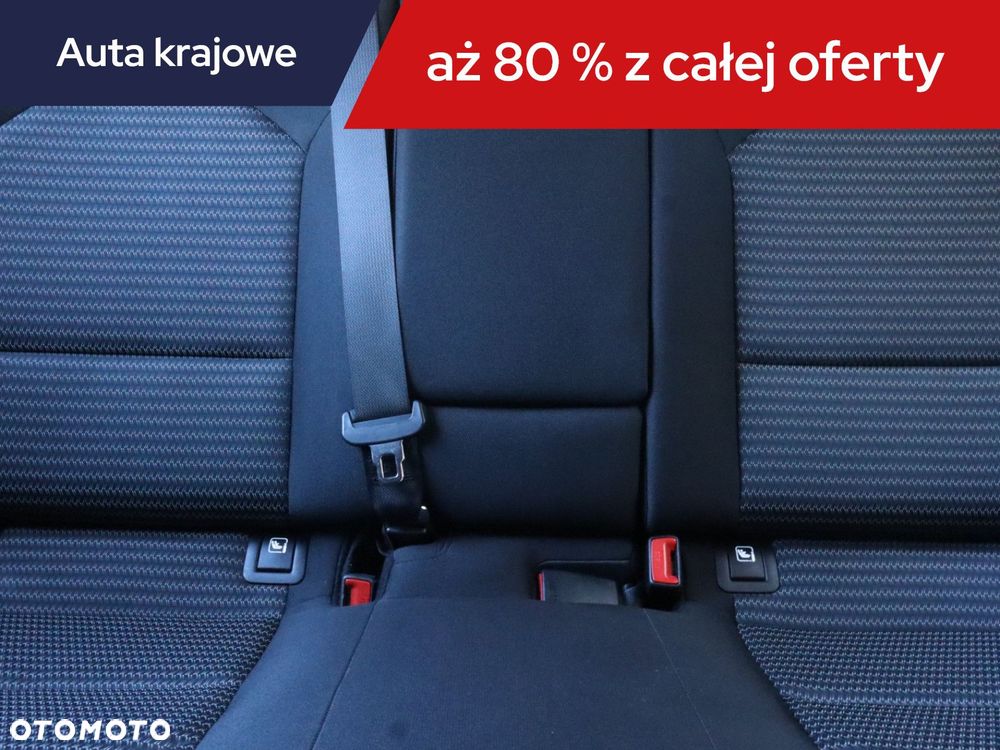 Kia Ceed - 12