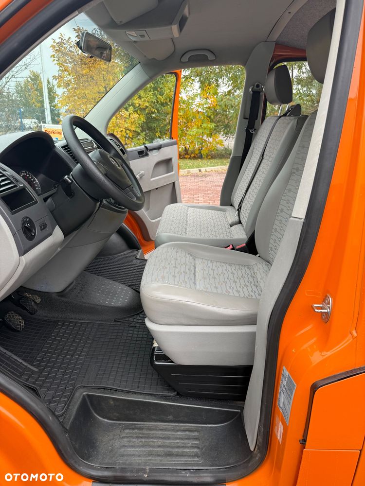 Volkswagen Transporter T5 TDI L1H1 4Motion - 13