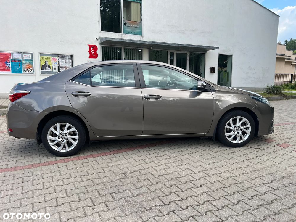 Toyota Corolla 1.6 Comfort MS - 10