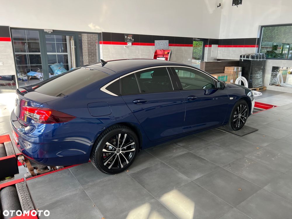 Opel Insignia 1.5 CDTI Business Edition S&S - 10
