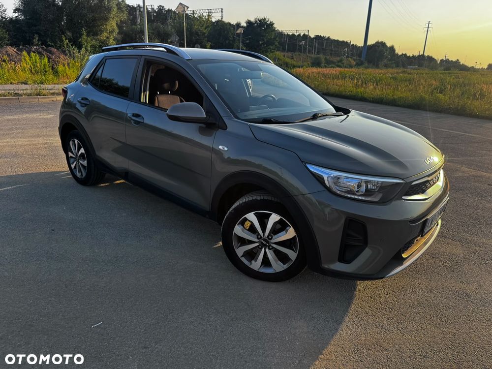 Kia Stonic 1.2 M - 1