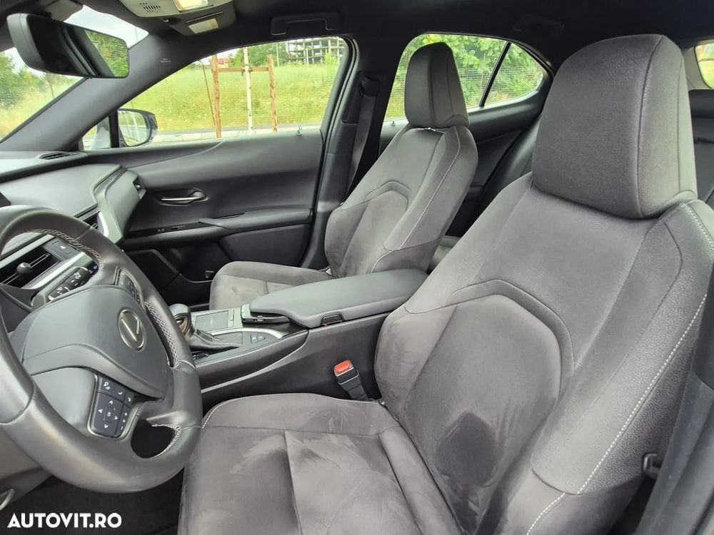 Lexus UX 250h 2.0L HEV 20H- (178 HP) 4X2 CVT Business - 7