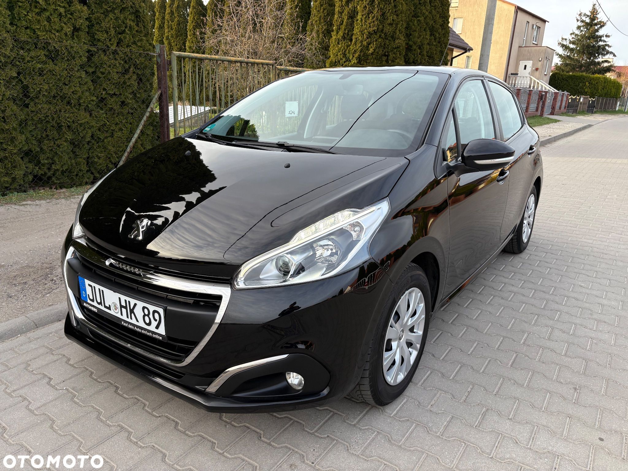 Peugeot 208 PureTech 82 Start & Stop Tech Edition - 1