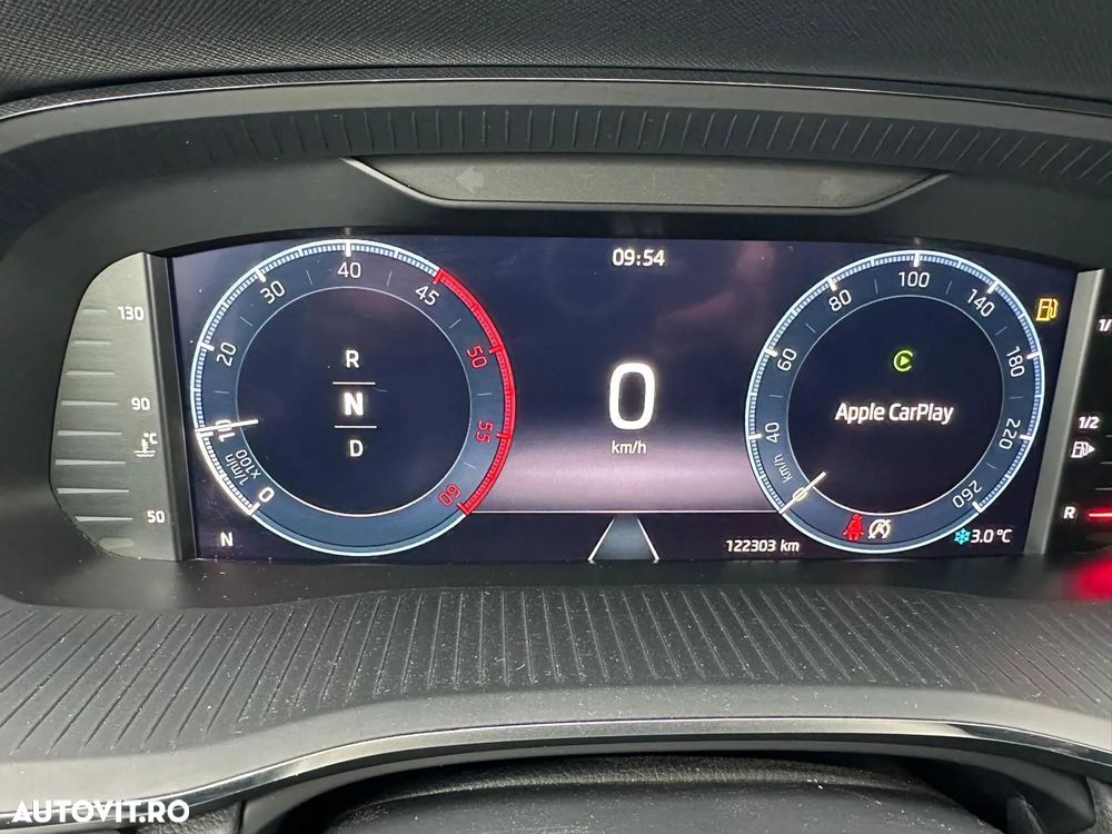 Skoda Octavia 2.0 TDI DSG Ambition - 6