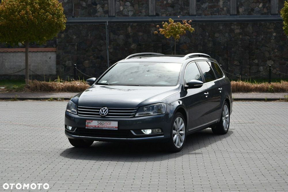 Volkswagen Passat - 2