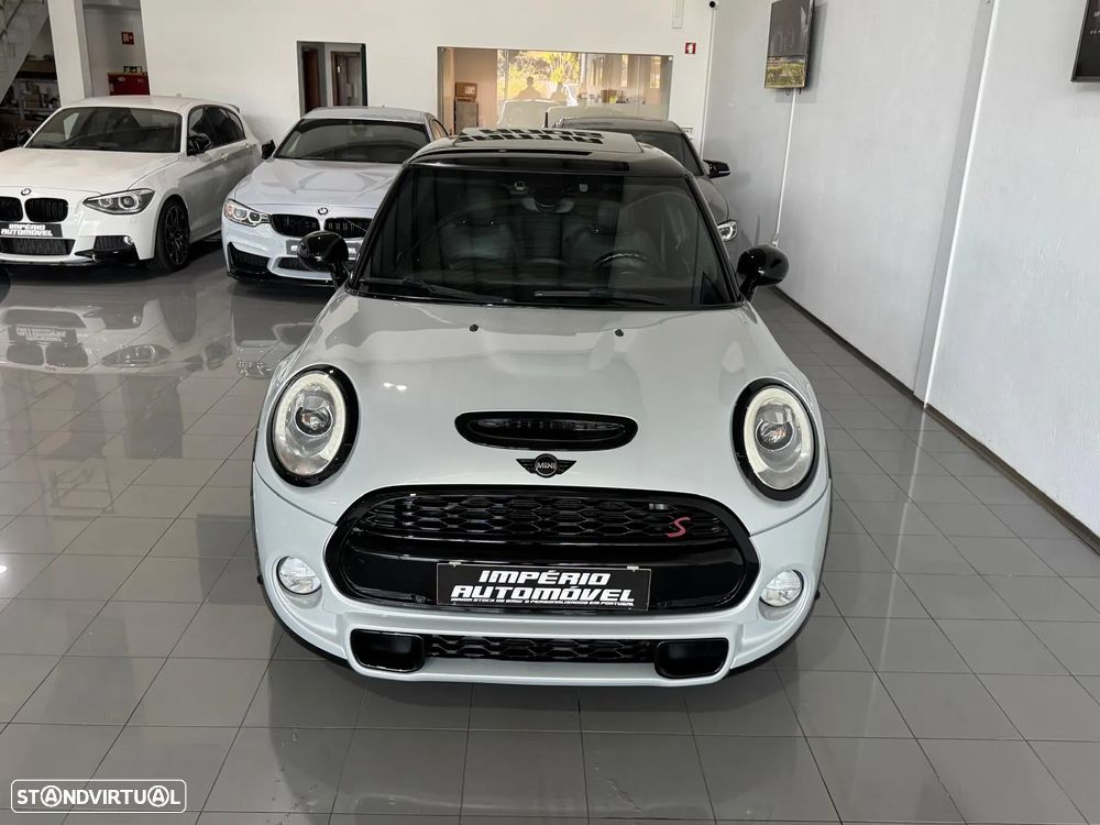 MINI 3 Portas Cooper SD Auto - 4