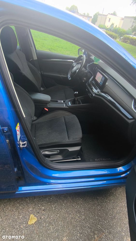 Skoda Octavia 2.0 TDI Style - 7