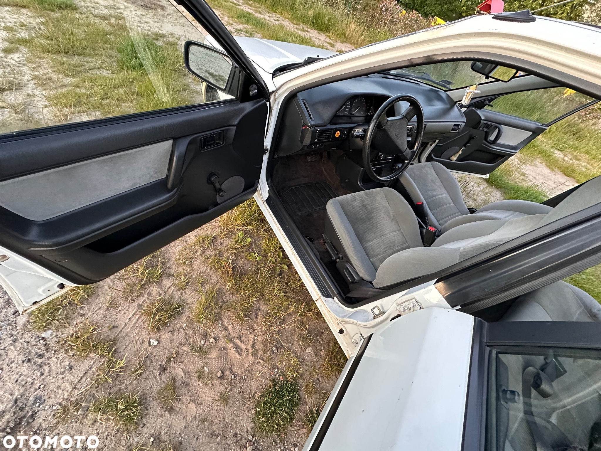 Mazda 323 - 7