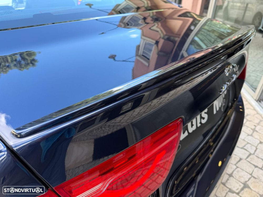 Jaguar XE 2.0 D R-Sport Aut. - 11