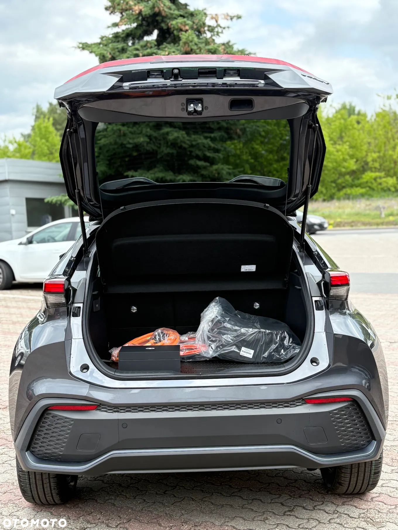 Toyota C-HR 2.0 PHEV Dynamic Force Style - 6