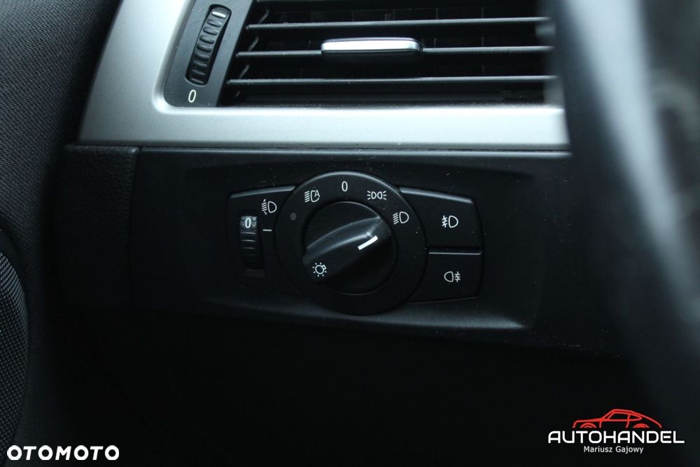 BMW Seria 3 - 12