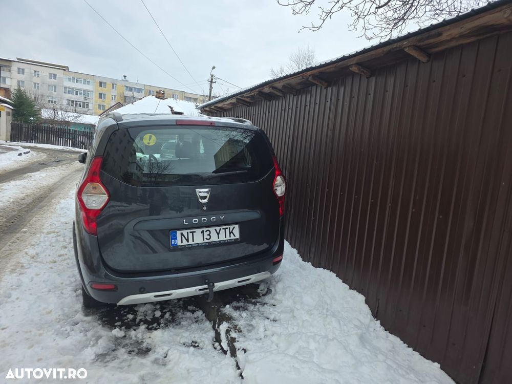 Dacia Lodgy dCi 110 Stepway - 13
