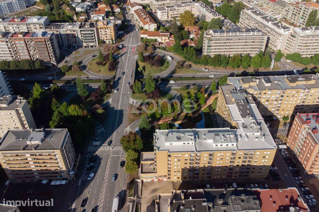 APARTAMENTO T3+1 COM GARAGEM FECHADA EM SÃO VITOR - BRAGA - Grande imagem: 3/27