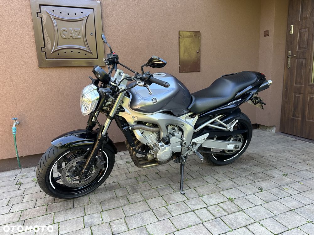 Yamaha FZ6 - 23