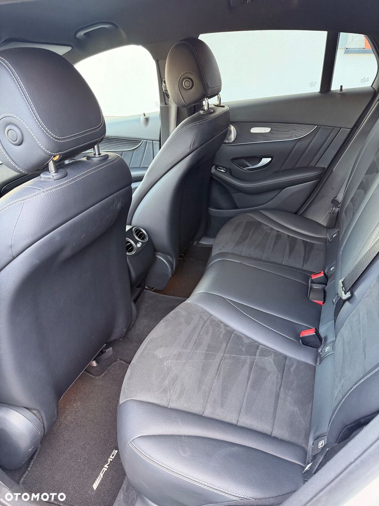 Mercedes-Benz GLC - 26