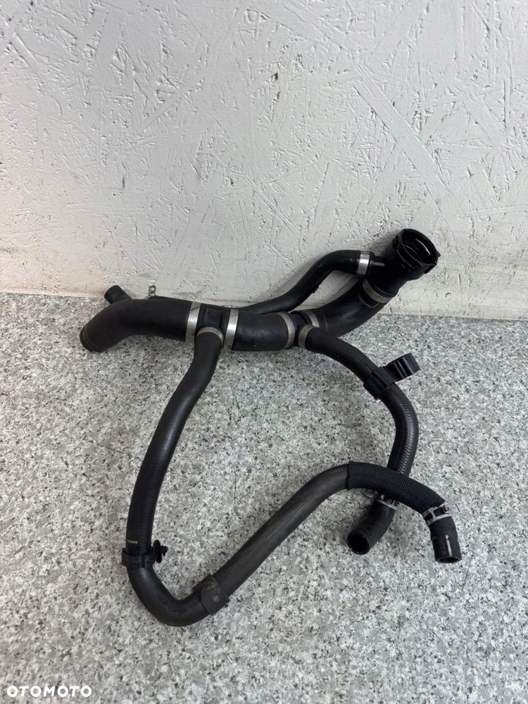 rura wąż przewód magistrala wody volvo xc40 2017-2024 32240180 - 2