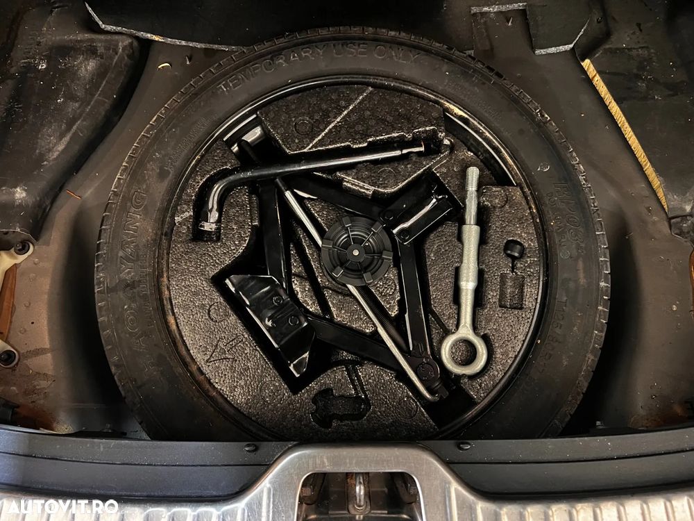 Volvo XC 60 D4AWD Momentum - 5