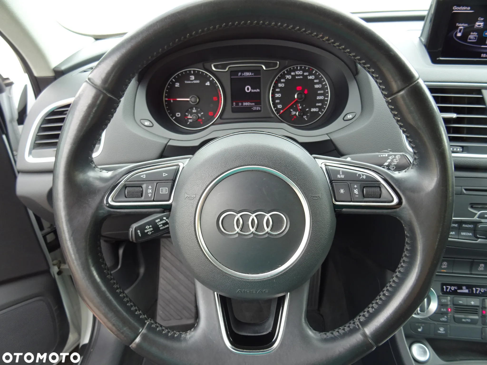 Audi Q3 2.0 TDI Quattro Edycja Specjalna - 17