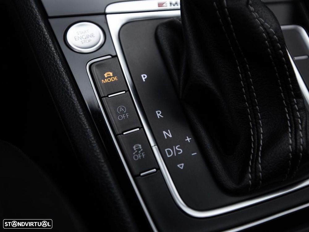 VW Golf Variant R 4Motion (BlueMotion ) DSG - 22