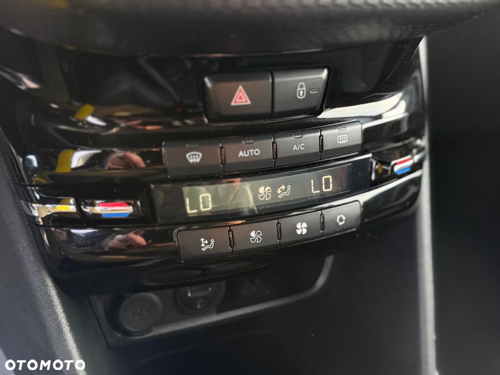 Peugeot 2008 PureTech 110 Stop&Start Crossway - 18