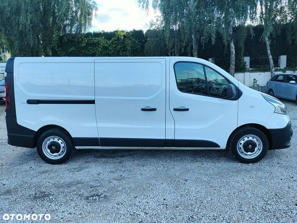 Renault Trafic - 11