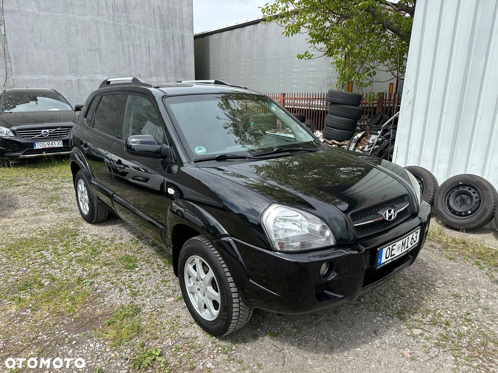 Hyundai Tucson 2.0 Elegance / Premium - 2