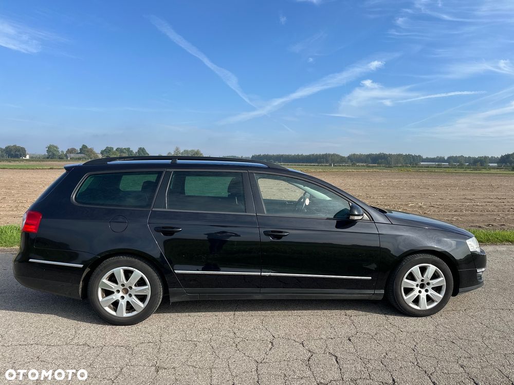 Volkswagen Passat - 6
