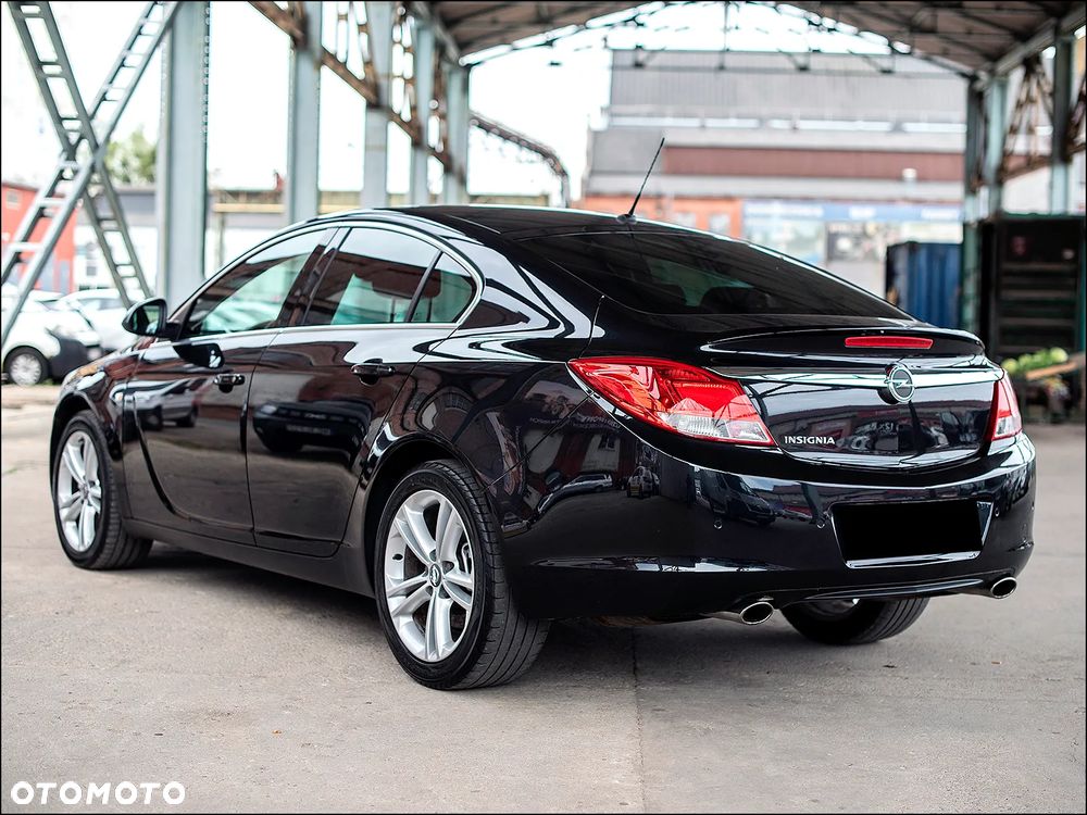 Opel Insignia - 8