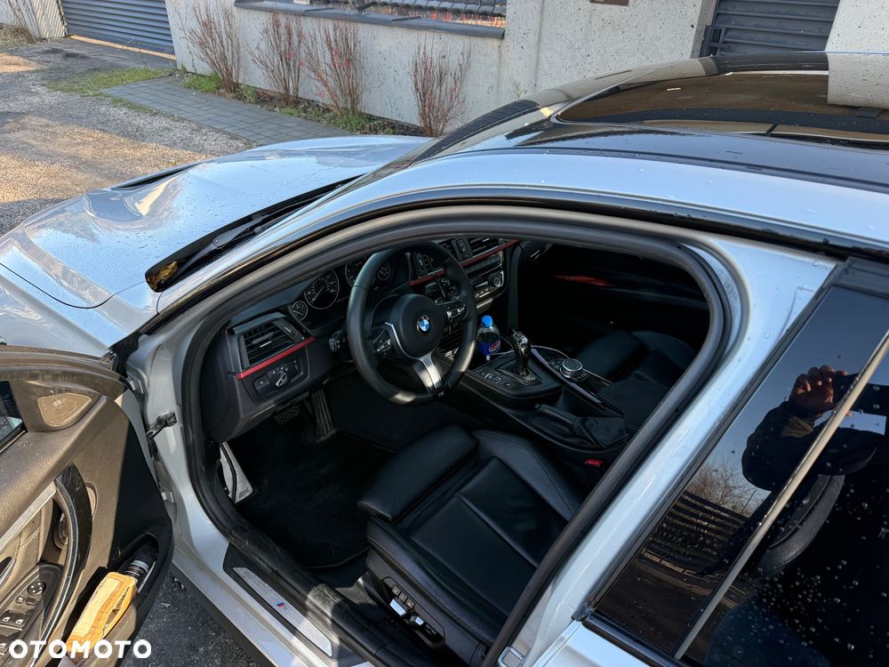 BMW Seria 3 340i Edition M Sport Shadow - 12