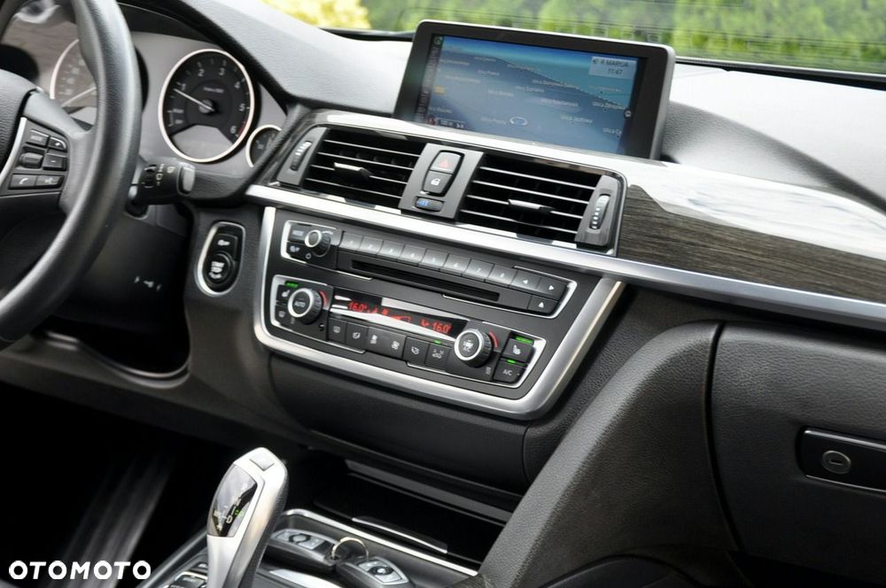 BMW Seria 3 - 26