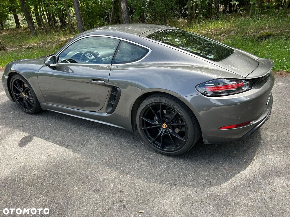 Porsche 718 Cayman T PDK - 2