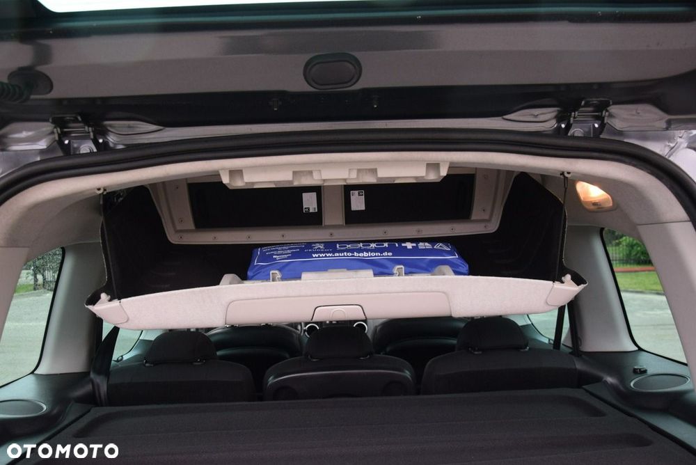Peugeot Partner BlueHDi 120 Stop&Start Allure - 25