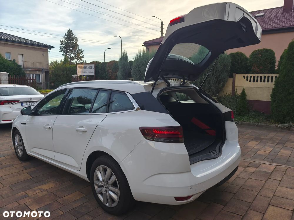 Renault Megane TCe 140 GPF INTENS - 9