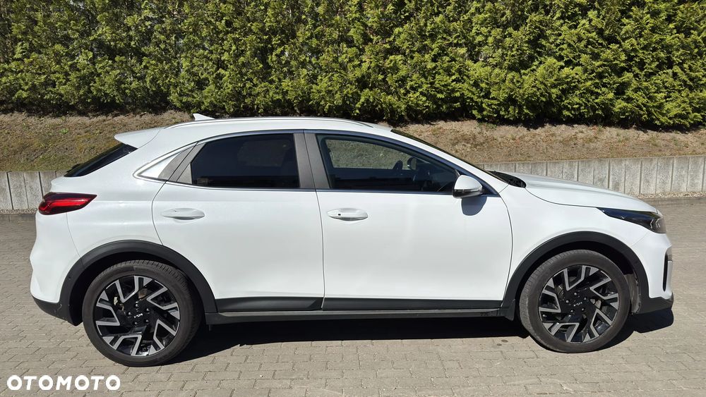 Kia XCeed - 4
