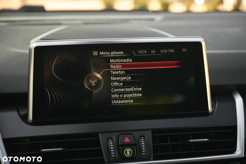 BMW Seria 2 218d Gran Tourer Sport-Aut Sport Line - 33