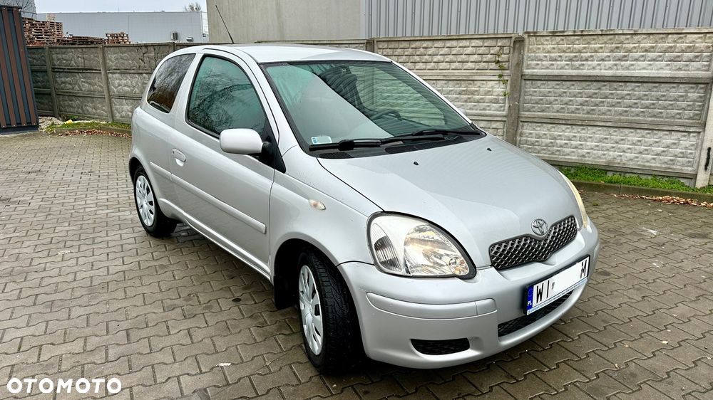 Toyota Yaris 1.0 Luna - 1