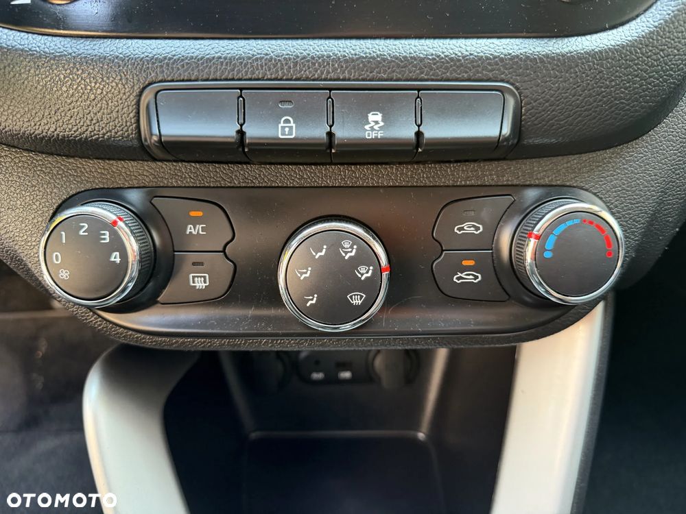Kia Ceed 1.4 CVVT Spirit - 9