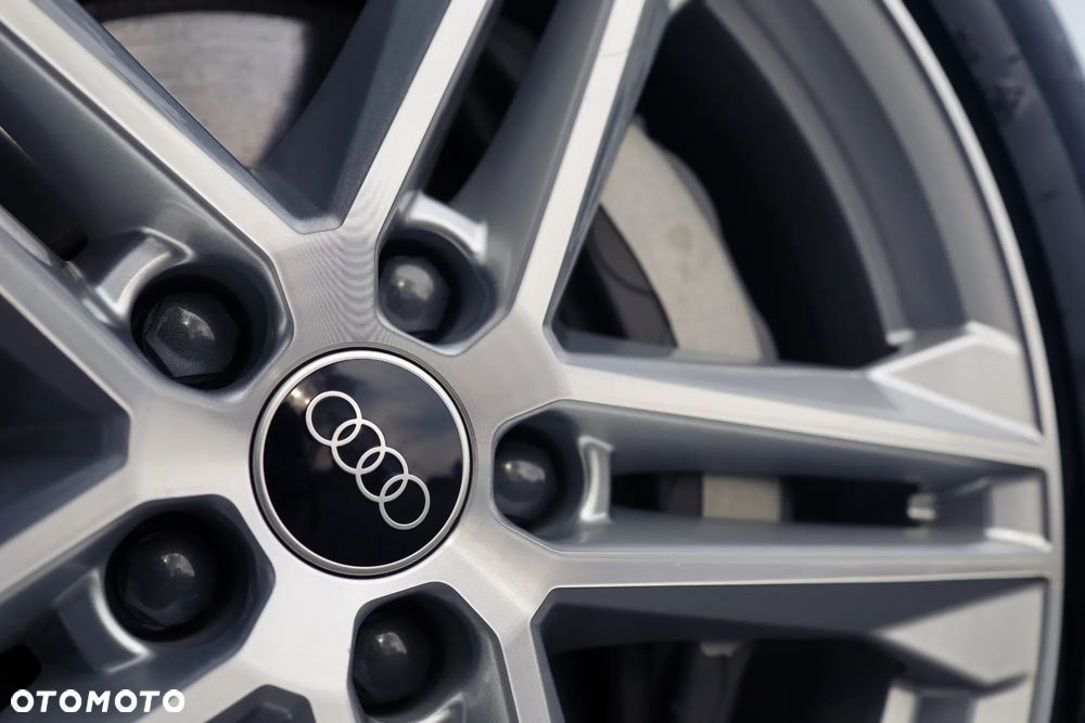 Audi Q5 55 TFSIe quattro S tronic S line - 12