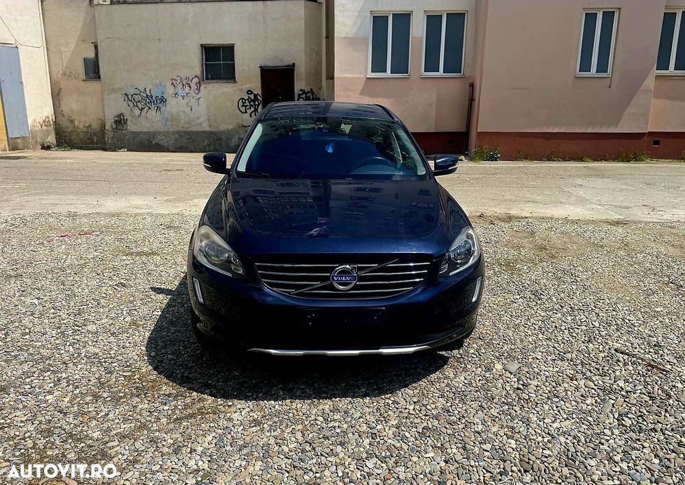 Volvo XC 60 D4 Momentum - 1