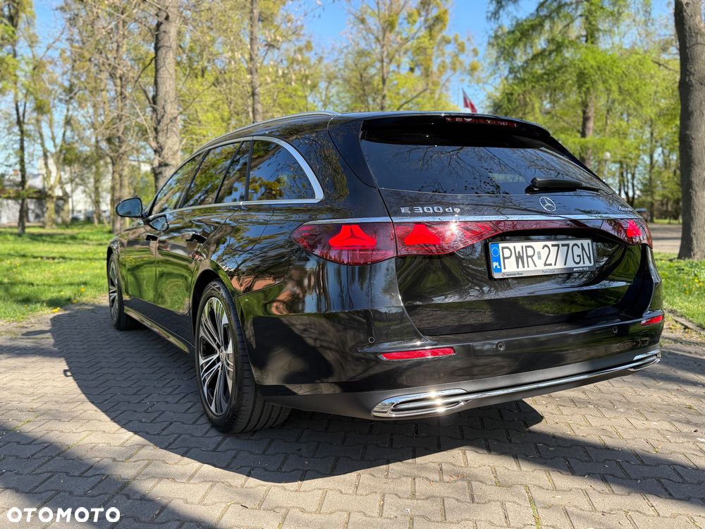 Mercedes-Benz Klasa E 300de 4Matic 9G-TRONIC Edition AVANTGARDE - 10